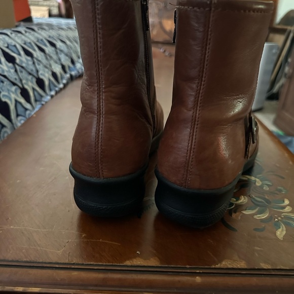 Keen Brown boots sz 9 - Picture 3 of 4